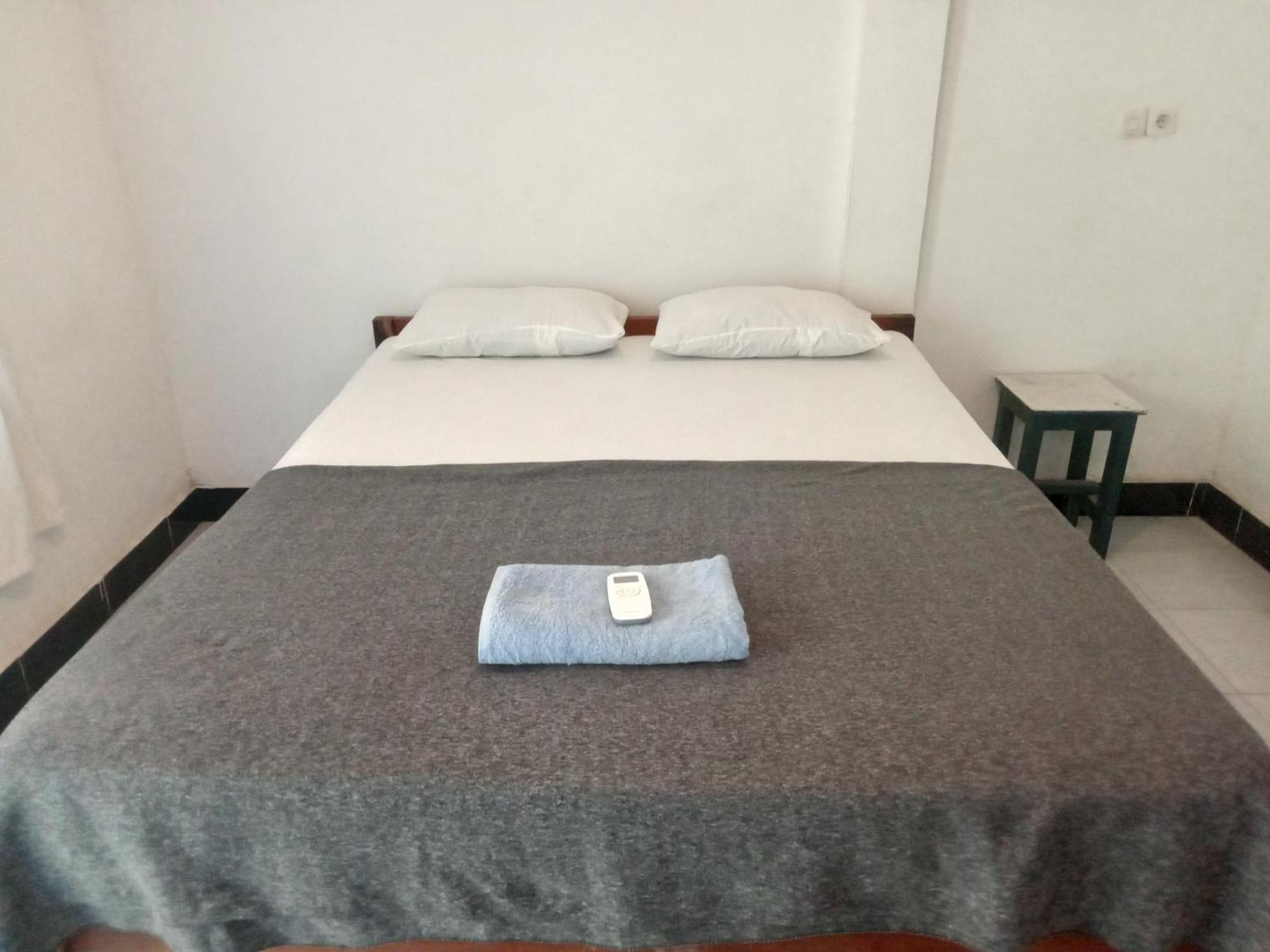 Bulan Homestay Plambi Экстерьер фото