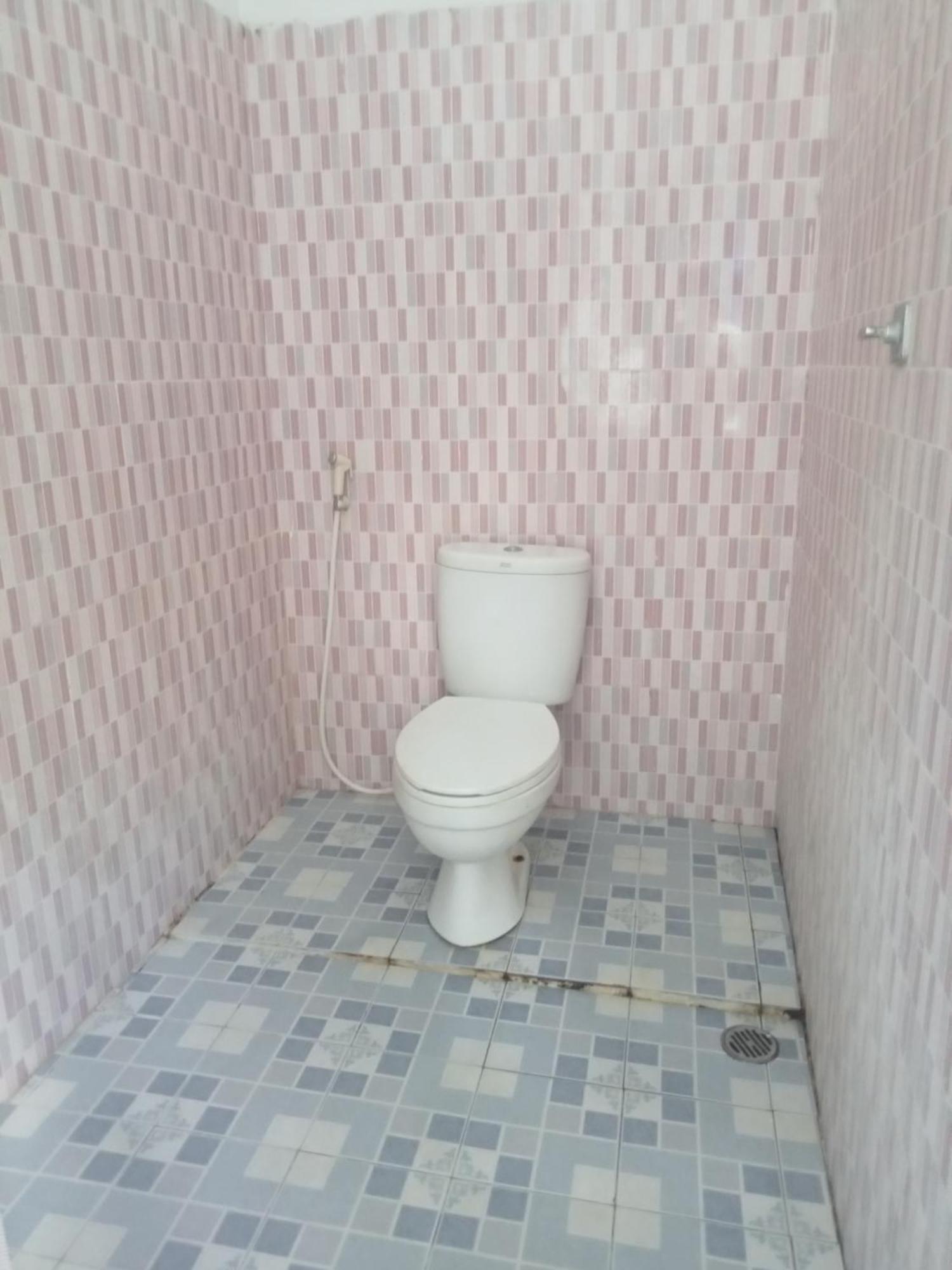Bulan Homestay Plambi Экстерьер фото