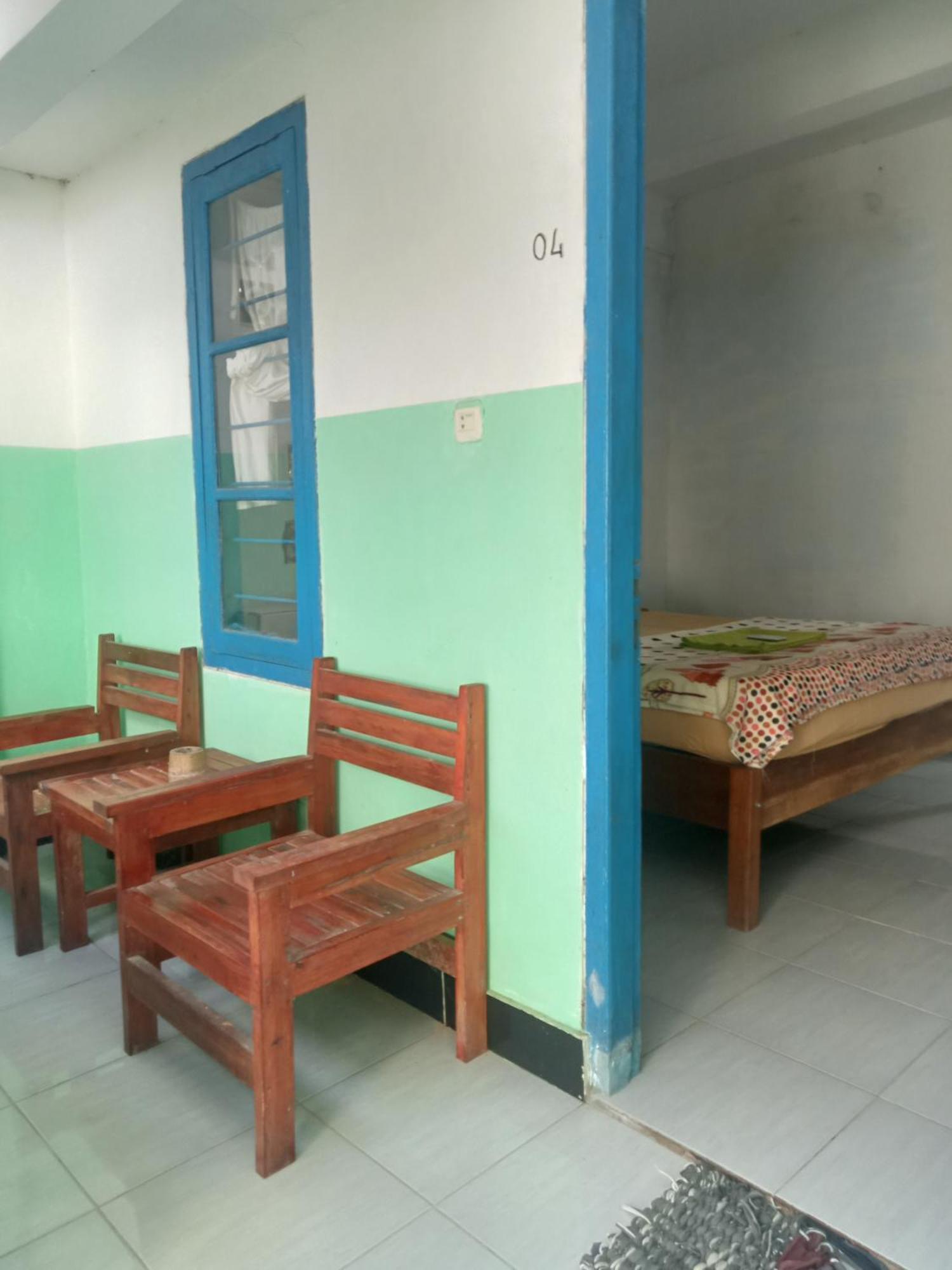 Bulan Homestay Plambi Экстерьер фото