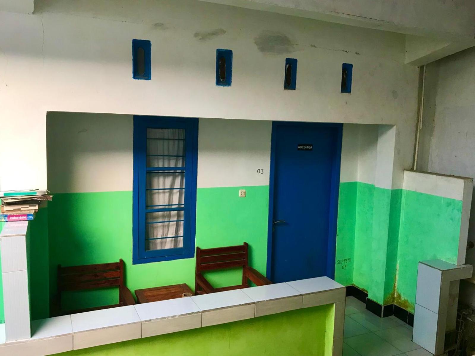 Bulan Homestay Plambi Экстерьер фото